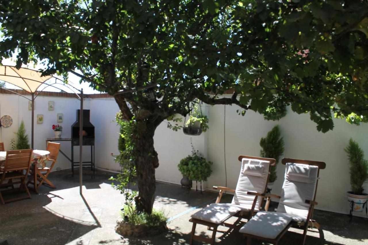 Alojamiento La Olmedana Olmedo Exterior foto